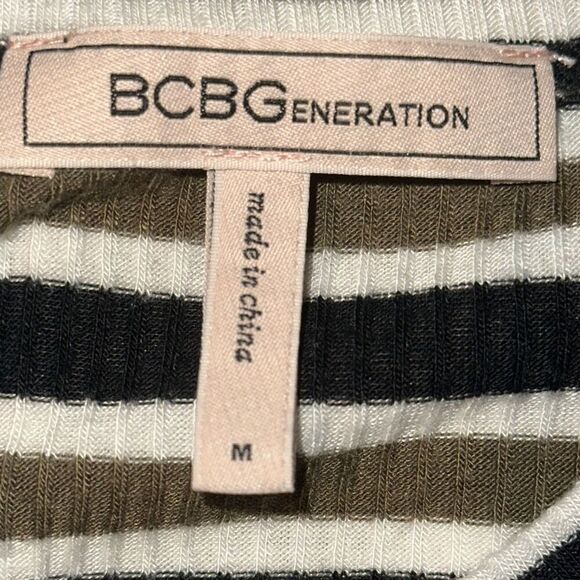 BCBGenaration Multicolor Striped Ribbed Crew Neck Long Sleeve Top Ladies Medium - Picture 4 of 6